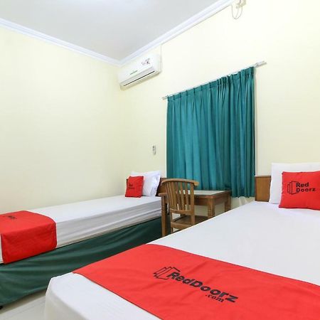 Reddoorz Near Rumah Sakit Condong Catur Maguwo Exterior photo
